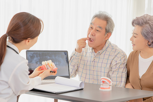 레더스스마일치과 임플란트 장점4